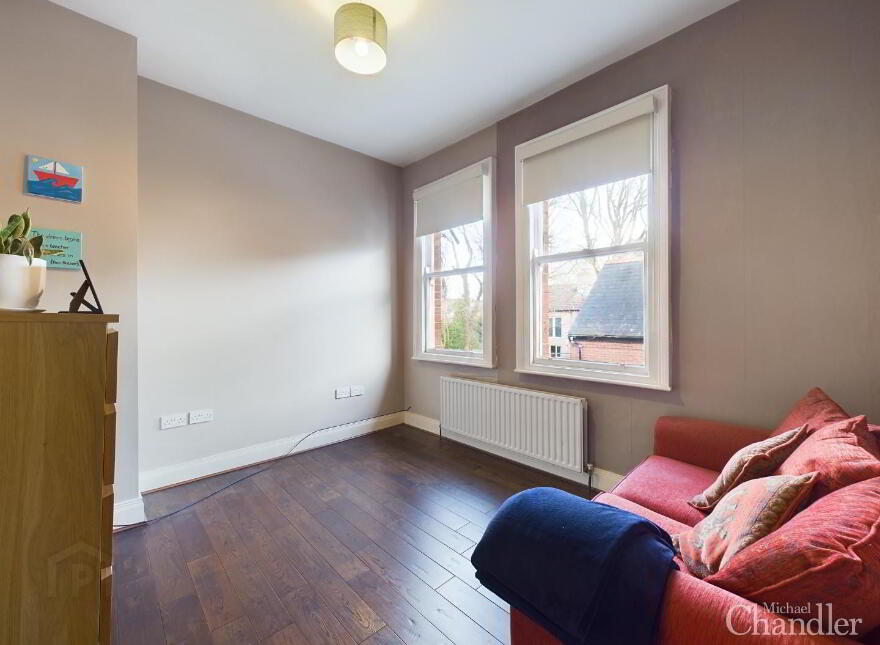 Apt 3 Moyallon Gardens, 25 Annadale Avenue, Belfast, BT7 3JJ