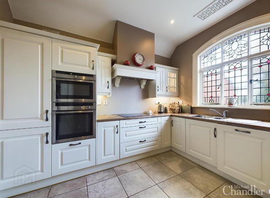 Apt 3 Moyallon Gardens, 25 Annadale Avenue, Belfast, BT7 3JJ