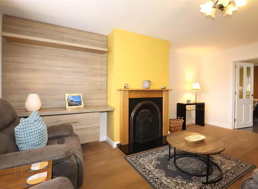 20 Laurelwood, Lower Ballinderry, Antrim, BT28 2GQ