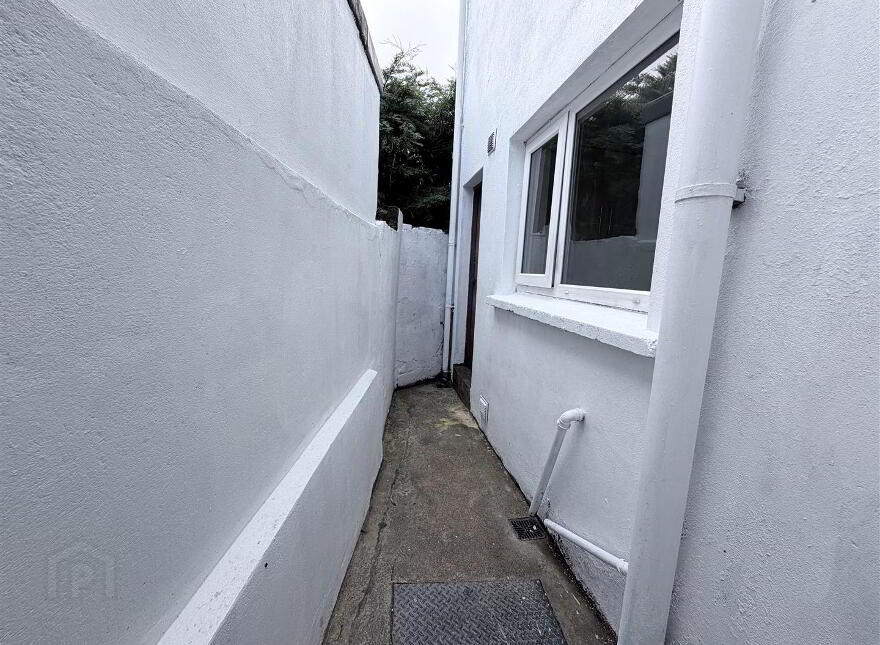21 Barnewall Place, Waterside, Derry, BT47 2BJ