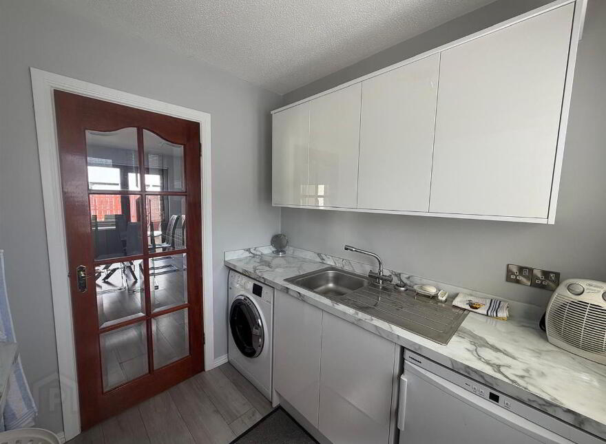 1 Rushcroft Gardens, Waterside, L'Derry, BT47 5WE
