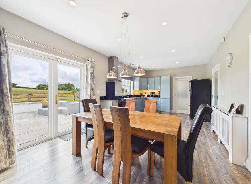 Tybroughney, Carrick-On-Suir, E32E624