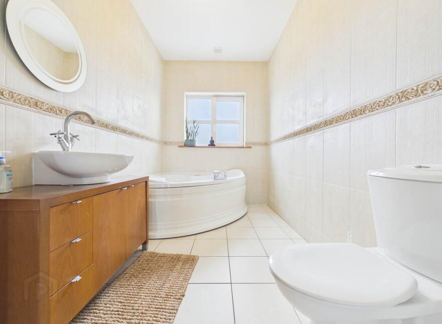 Tybroughney, Carrick-On-Suir, E32E624