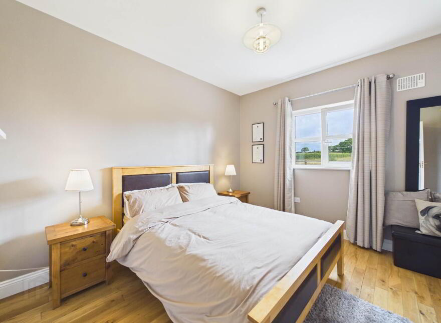 Tybroughney, Carrick-On-Suir, E32E624