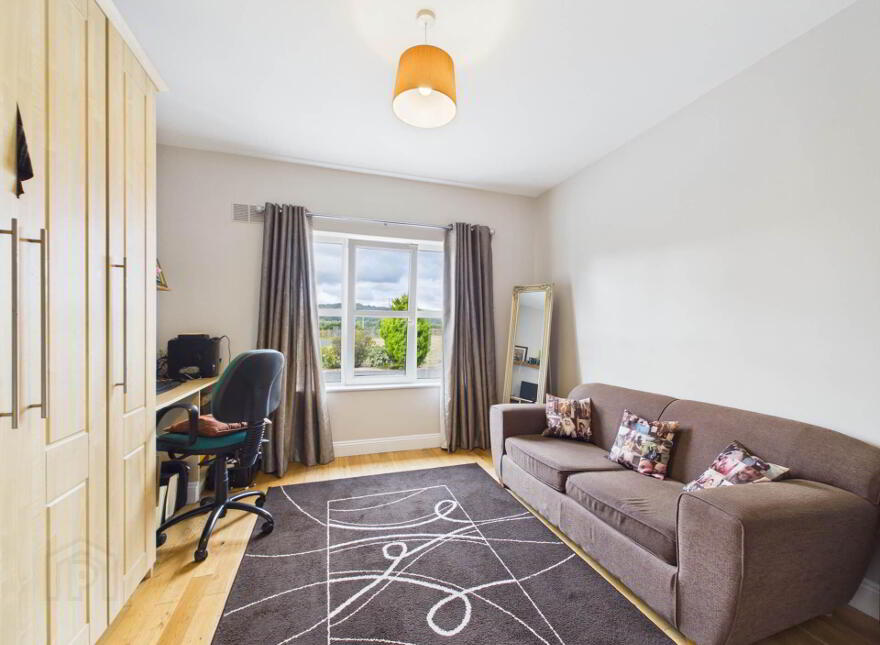 Tybroughney, Carrick-On-Suir, E32E624