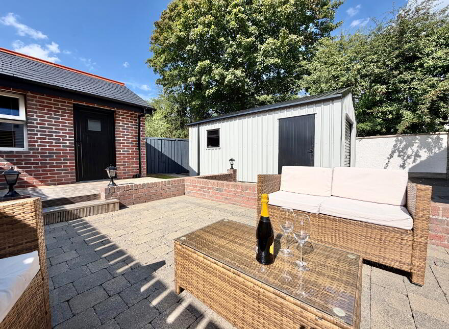 14 Killyclogher Heights, Killyclogher, Omagh, BT79 7FN