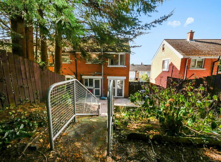 27 Woodbreda Park, Saintfield Road, Belfast, BT8 7HY