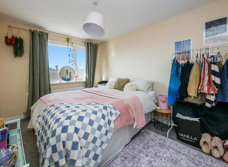 27 Woodbreda Park, Saintfield Road, Belfast, BT8 7HY