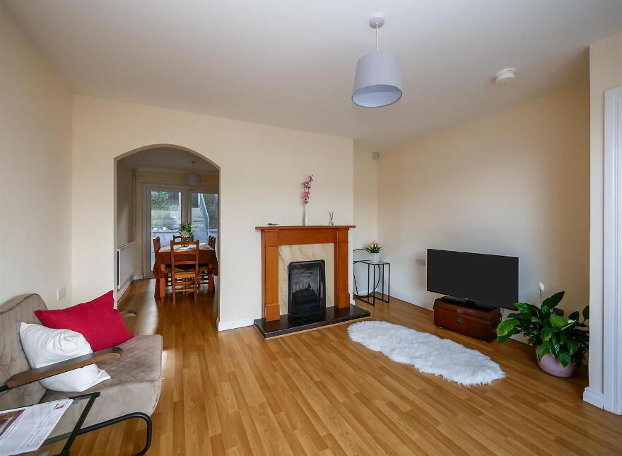 27 Woodbreda Park, Saintfield Road, Belfast, BT8 7HY
