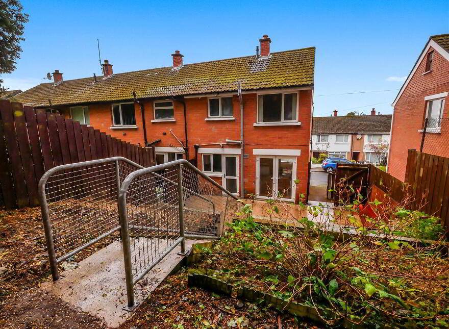 27 Woodbreda Park, Saintfield Road, Belfast, BT8 7HY