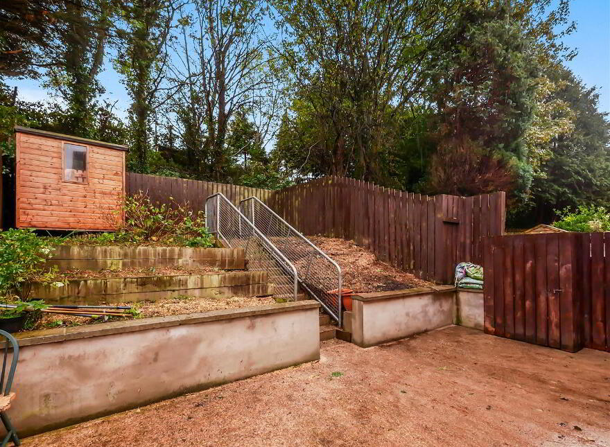 27 Woodbreda Park, Saintfield Road, Belfast, BT8 7HY