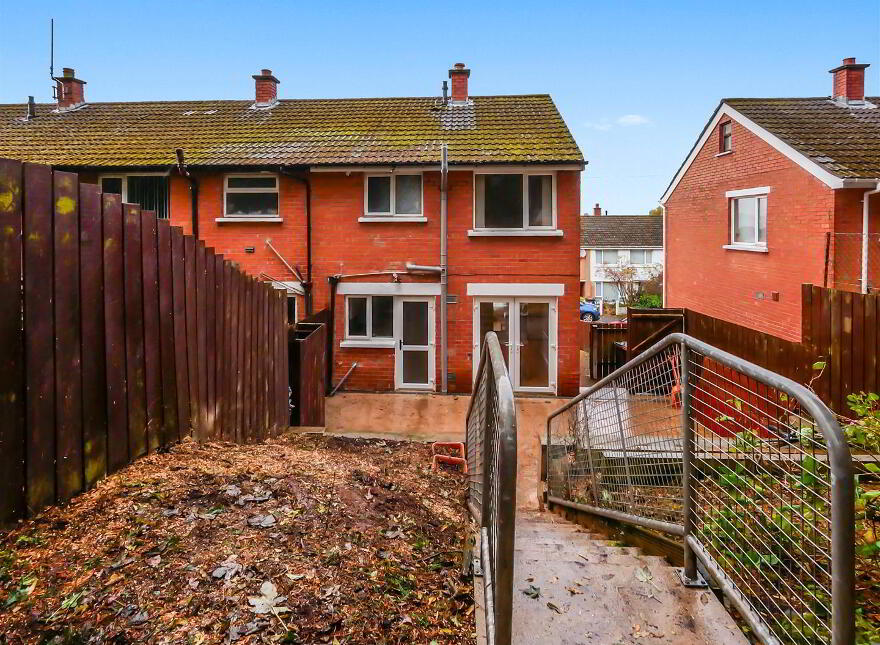 27 Woodbreda Park, Saintfield Road, Belfast, BT8 7HY