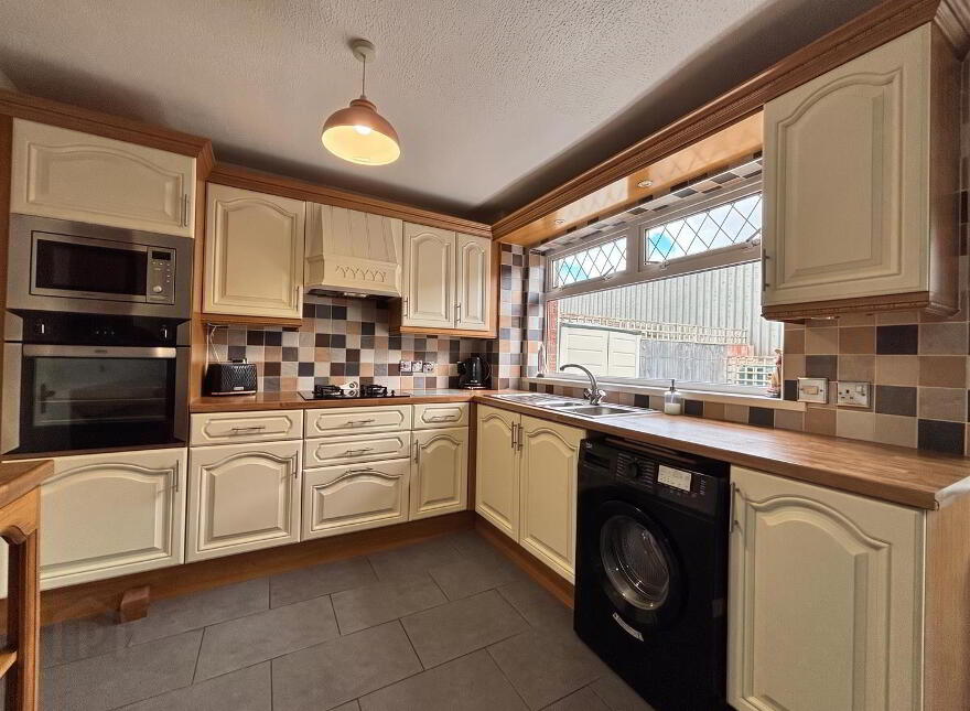 5a Rosapenna Street, Belfast, BT14 6GD