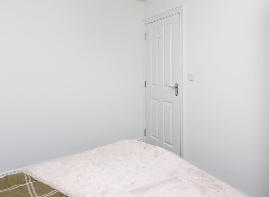 29 Mealough Park, Belfast, BT8 8SY