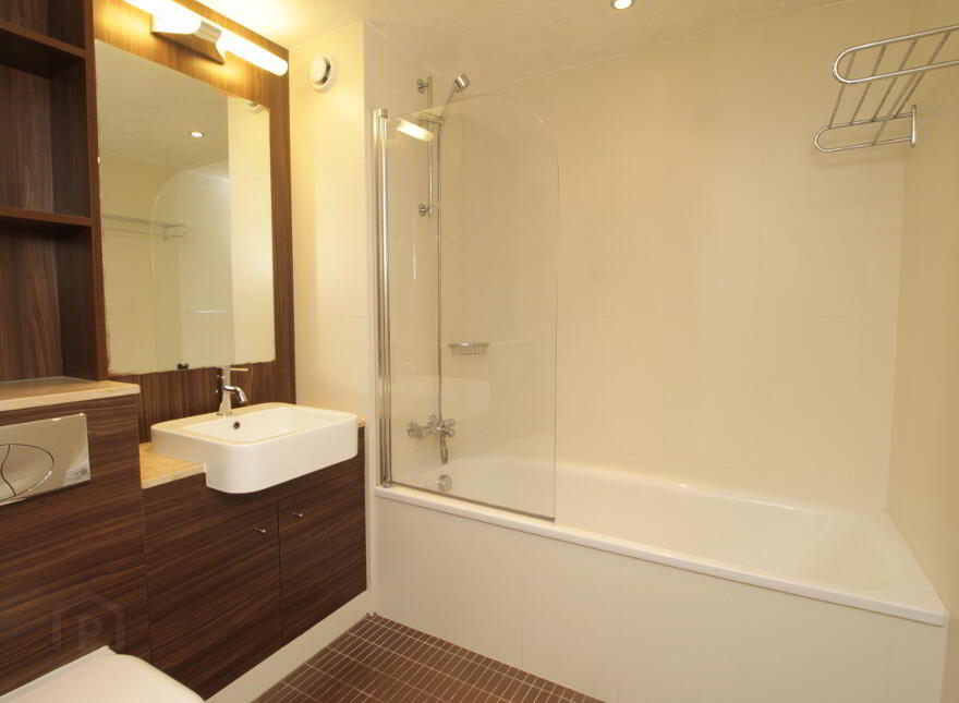 Short Term Let, Wyckham Point, Dundrum, Dundrum, D16Y5F3