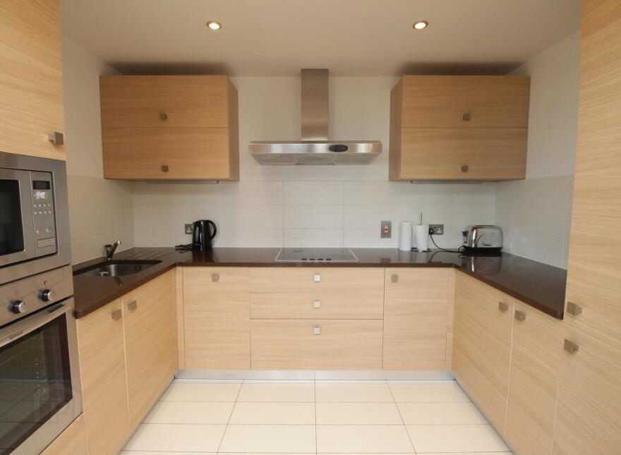Short Term Let, Wyckham Point, Dundrum, Dundrum, D16Y5F3