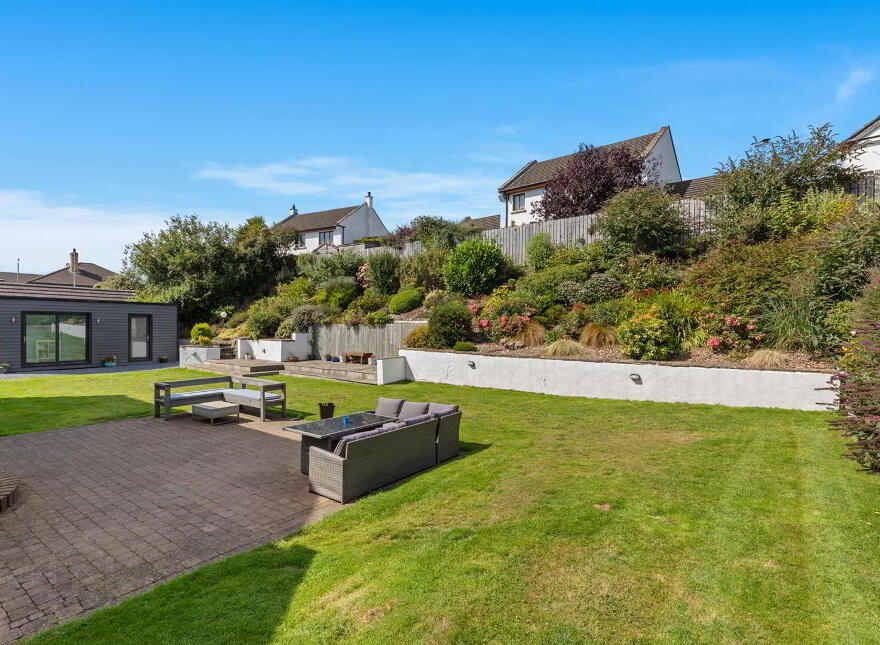 9 Falcon Heights, Newtownards, BT23 4GF