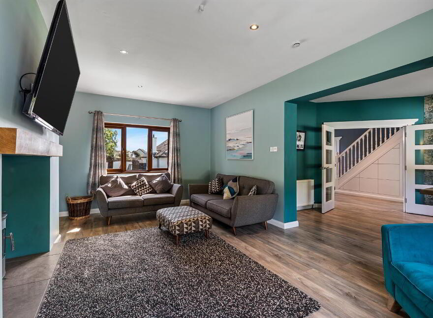 9 Falcon Heights, Newtownards, BT23 4GF