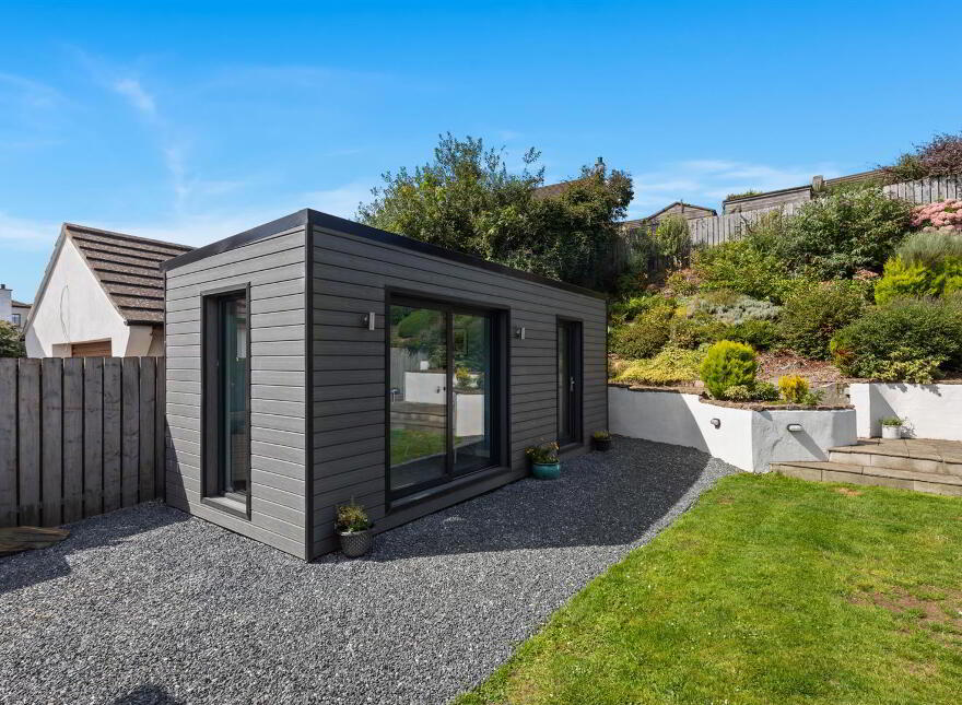 9 Falcon Heights, Newtownards, BT23 4GF
