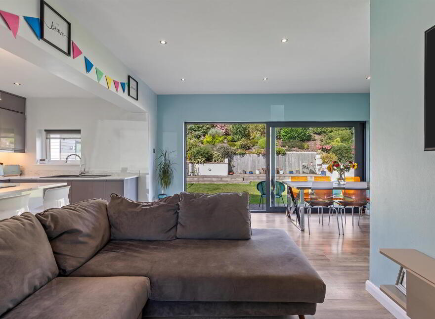 9 Falcon Heights, Newtownards, BT23 4GF