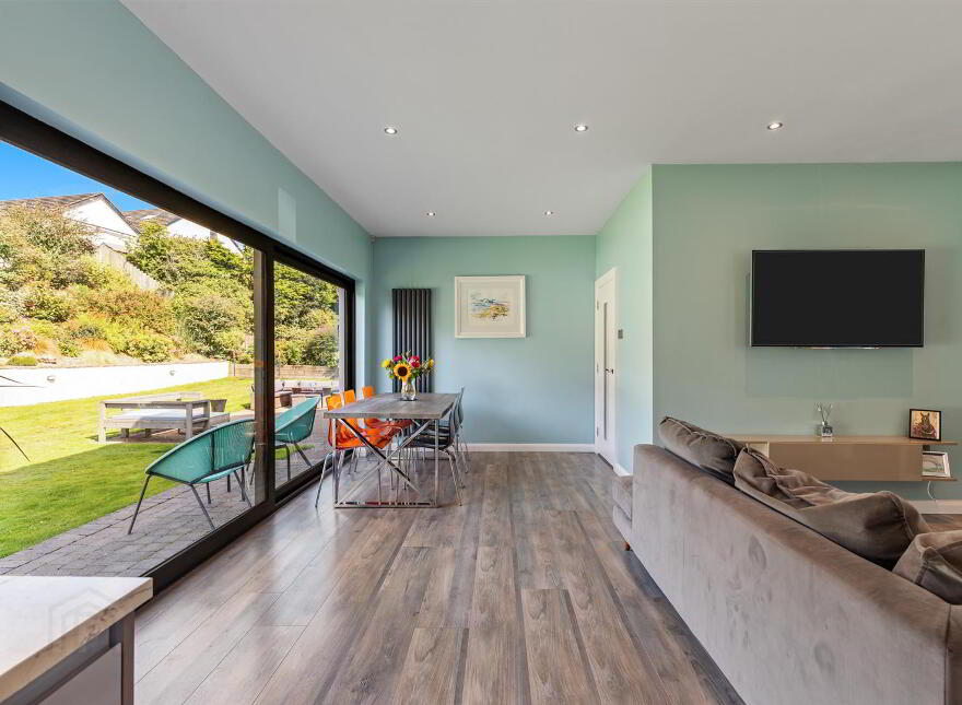 9 Falcon Heights, Newtownards, BT23 4GF