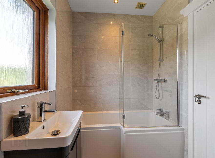 9 Falcon Heights, Newtownards, BT23 4GF