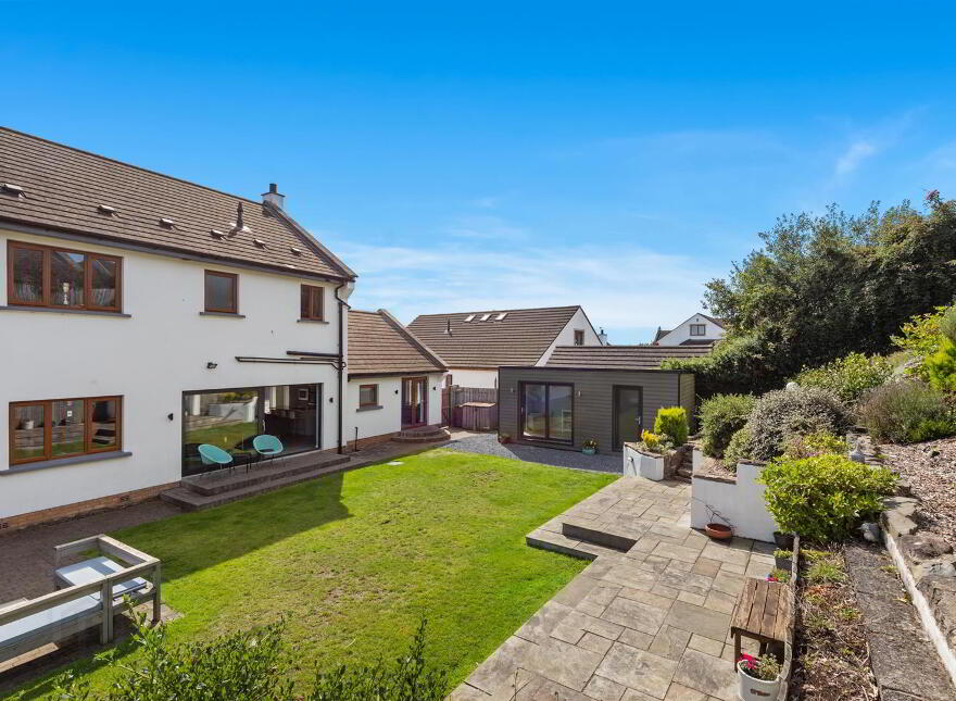 9 Falcon Heights, Newtownards, BT23 4GF