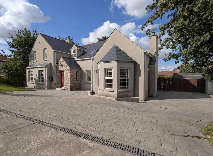 2 Mountain Springs, Newcastle, BT33 0TY