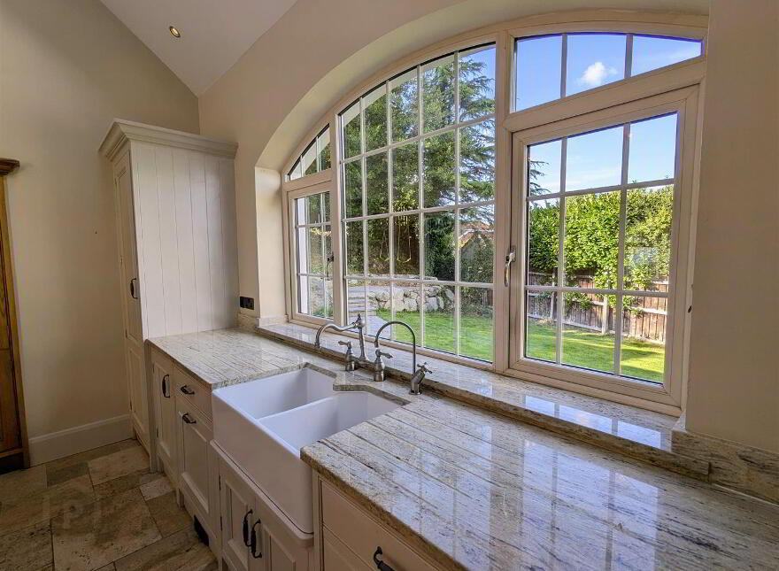 2 Mountain Springs, Newcastle, BT33 0TY