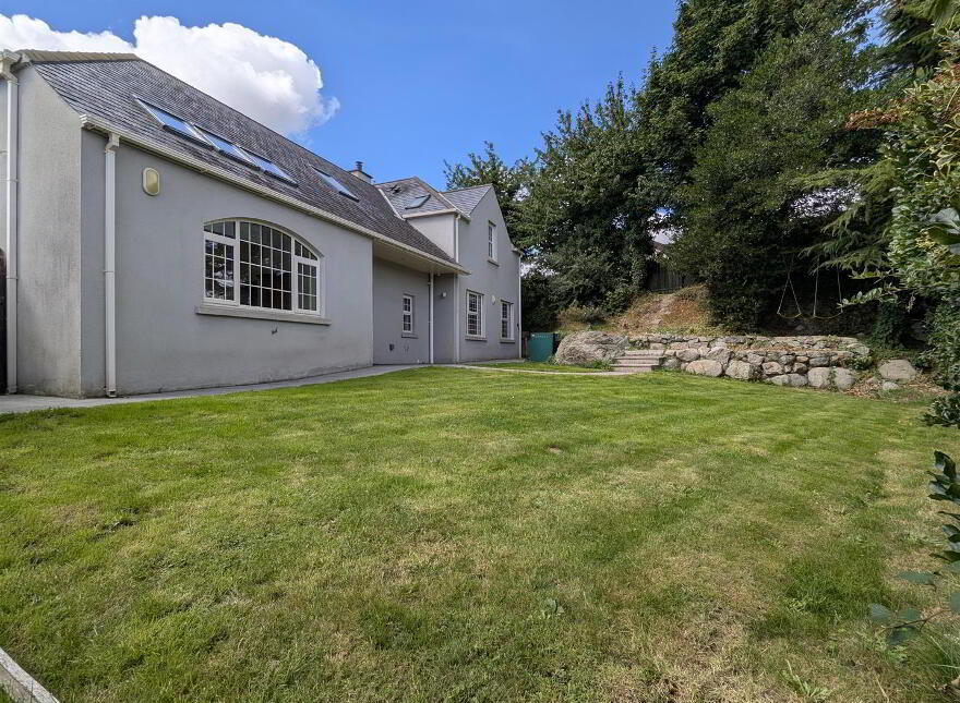 2 Mountain Springs, Newcastle, BT33 0TY