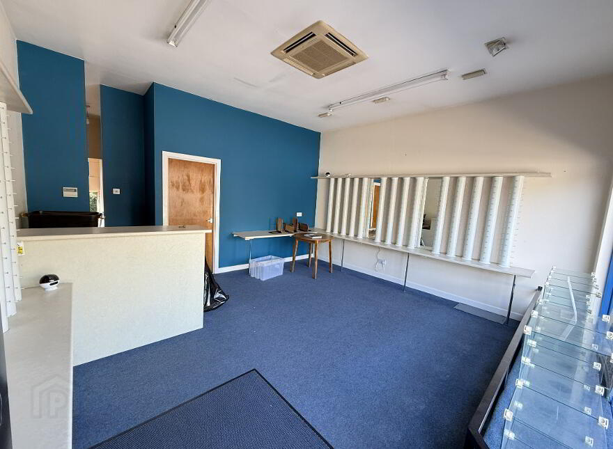 63 Saintfield Road, Belfast, BT8 7HL