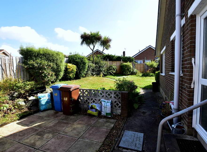 21 Chapel Island Park, Newtownards, BT23 7BG
