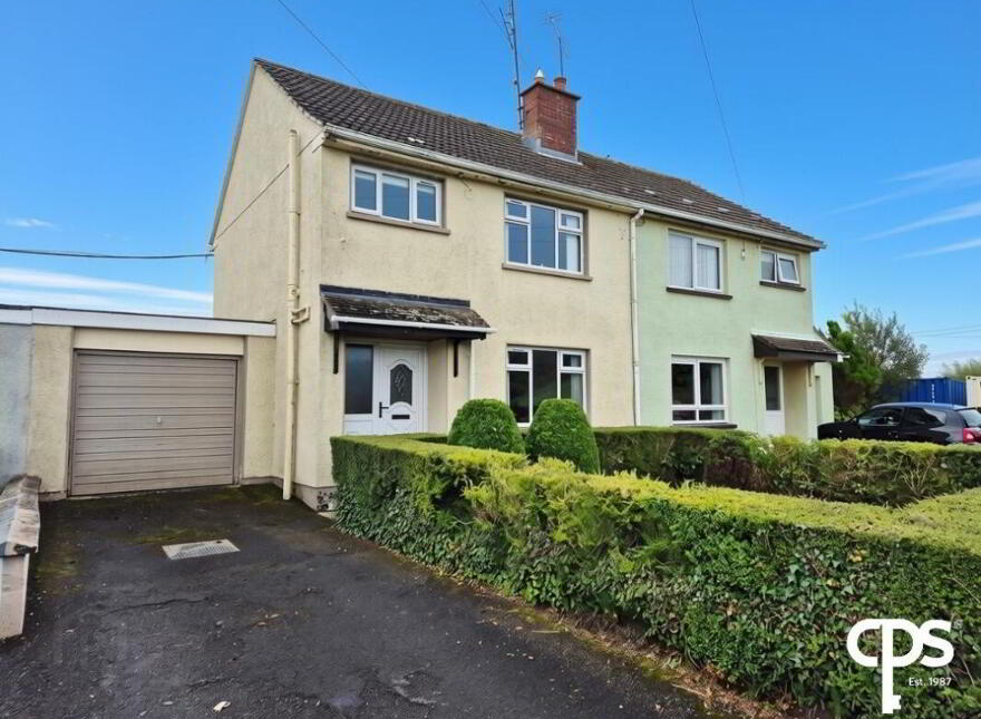 9 McCrea Park, Drumquin, Omagh, BT78 4RB