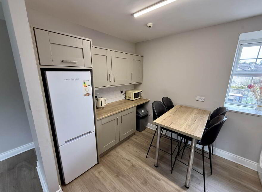 Apartment 4 The Old Bond Store Dillon Terrace, Ballina, F26TV00