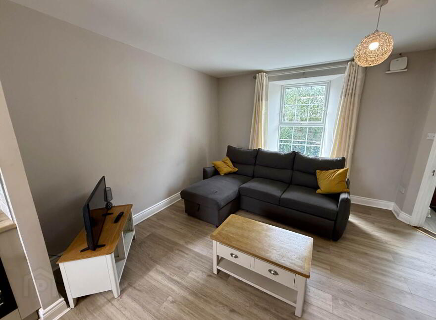 Apartment 4 The Old Bond Store Dillon Terrace, Ballina, F26TV00