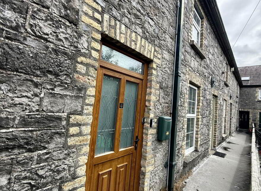 Apartment 4 The Old Bond Store Dillon Terrace, Ballina, F26TV00