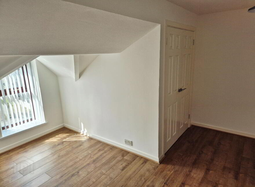 98 Union Street, Coleraine, BT52 1QB
