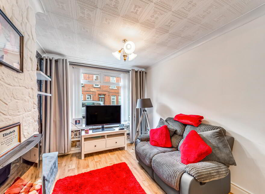 21 Carrington Street, Belfast, BT6 8GF
