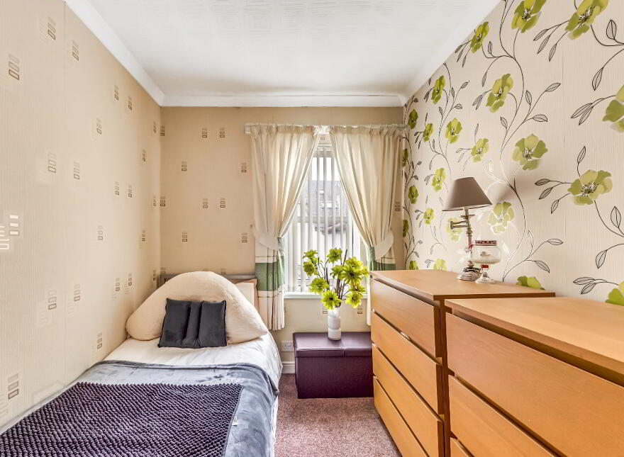 21 Carrington Street, Belfast, BT6 8GF