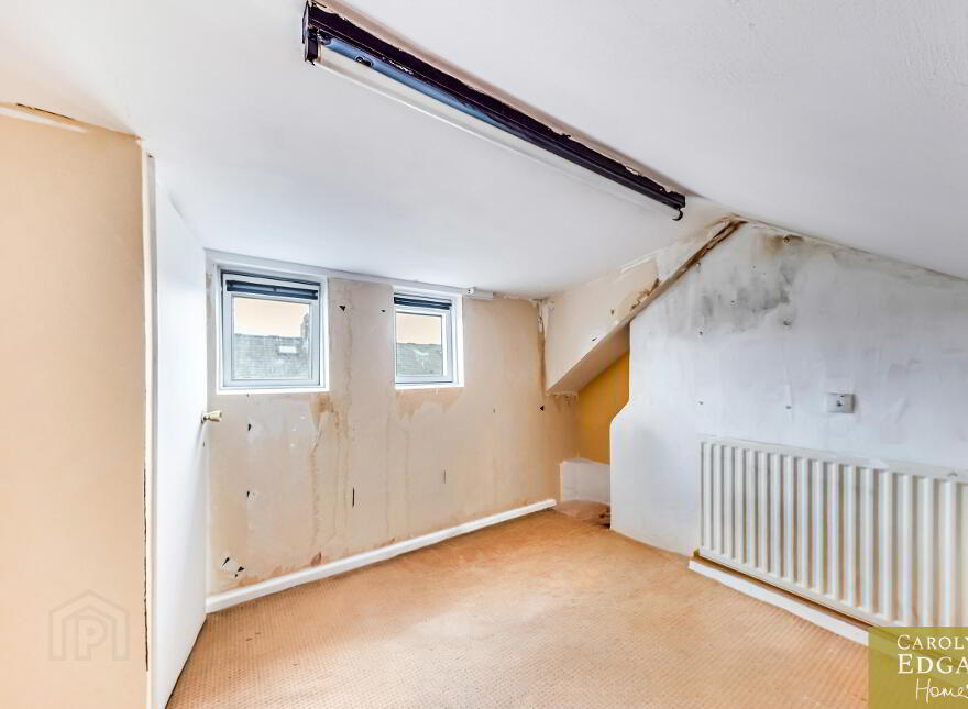 21 Carrington Street, Belfast, BT6 8GF