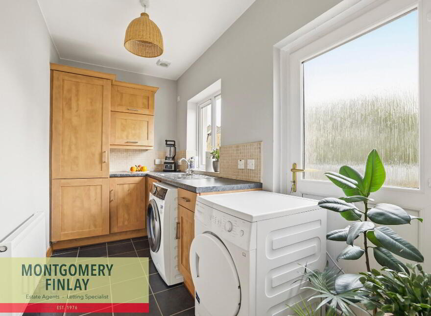 62 Ashbourne Manor, Enniskillen, BT74 4BB