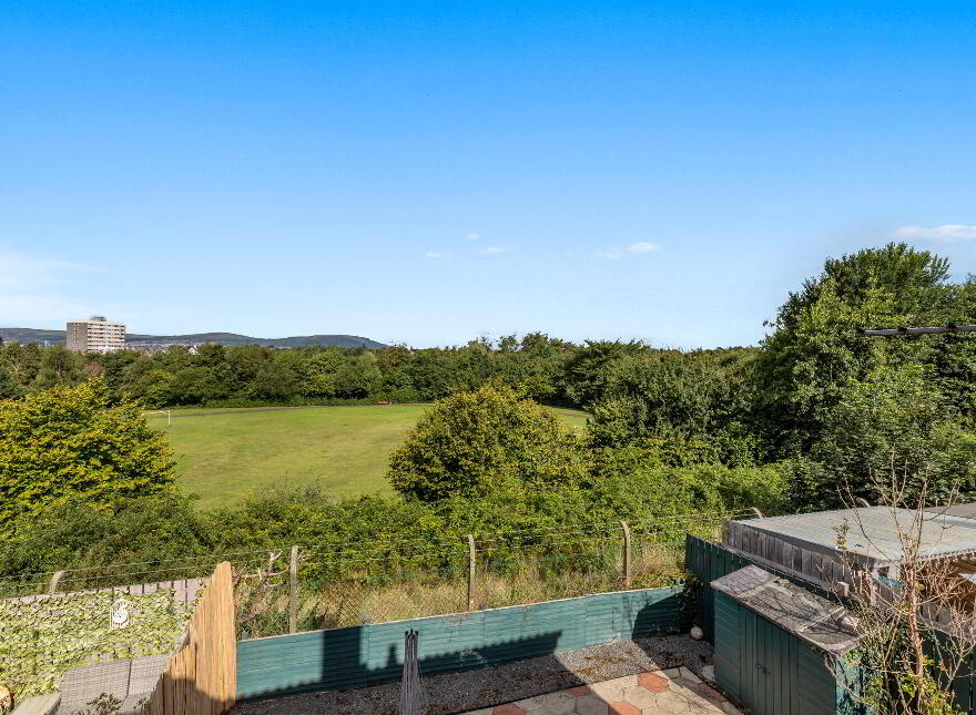 24 Knockwood Crescent, Belfast, BT5 6GE