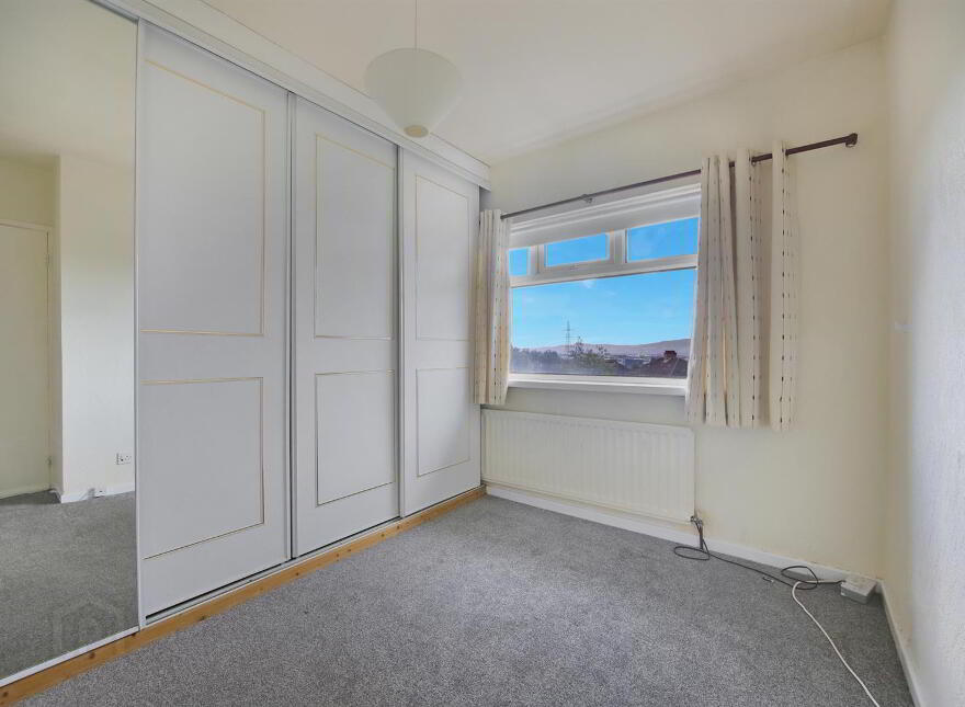 12 Roddens Gardens, Belfast, BT5 7JJ