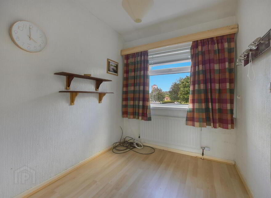 12 Roddens Gardens, Belfast, BT5 7JJ
