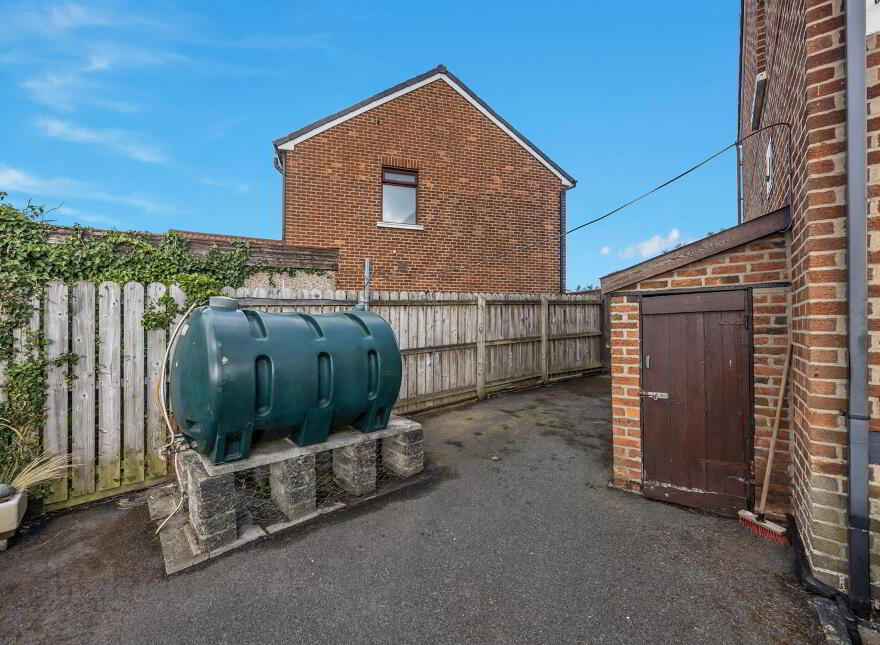12 Roddens Gardens, Belfast, BT5 7JJ