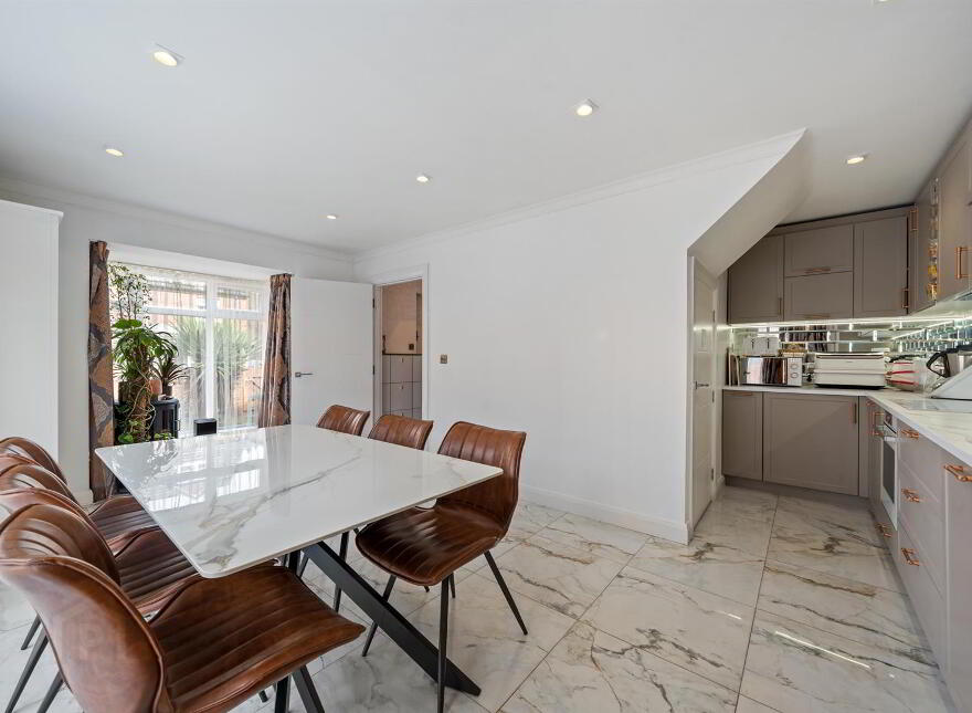 7 Lewis Gardens, Belfast, BT4 1EP