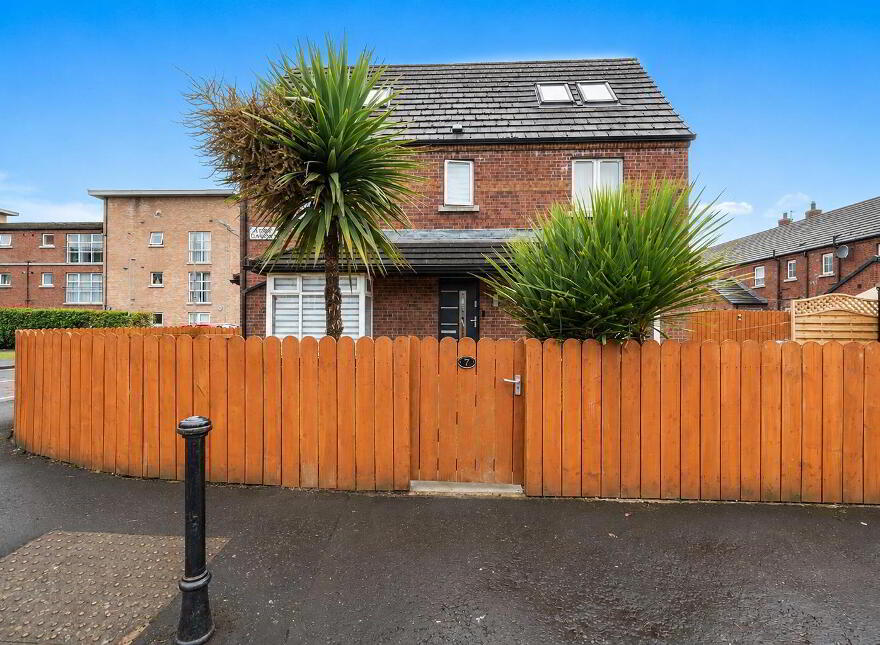 7 Lewis Gardens, Belfast, BT4 1EP