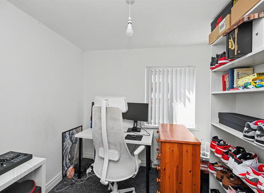 6 Apsley Street, Belfast, BT7 1BL