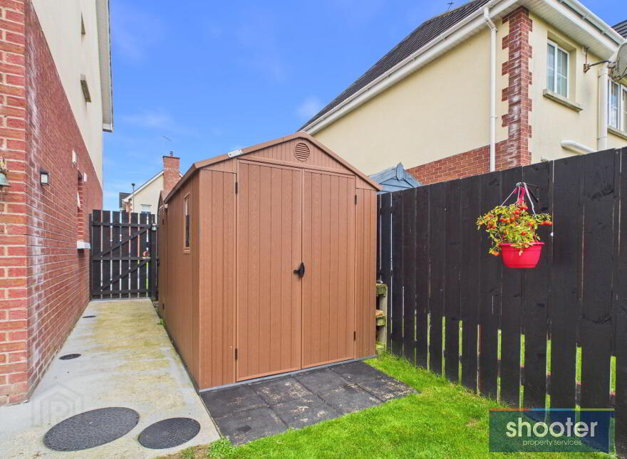 2 Ballyblaugh Meadows, Glen, Newry, BT34 1FE