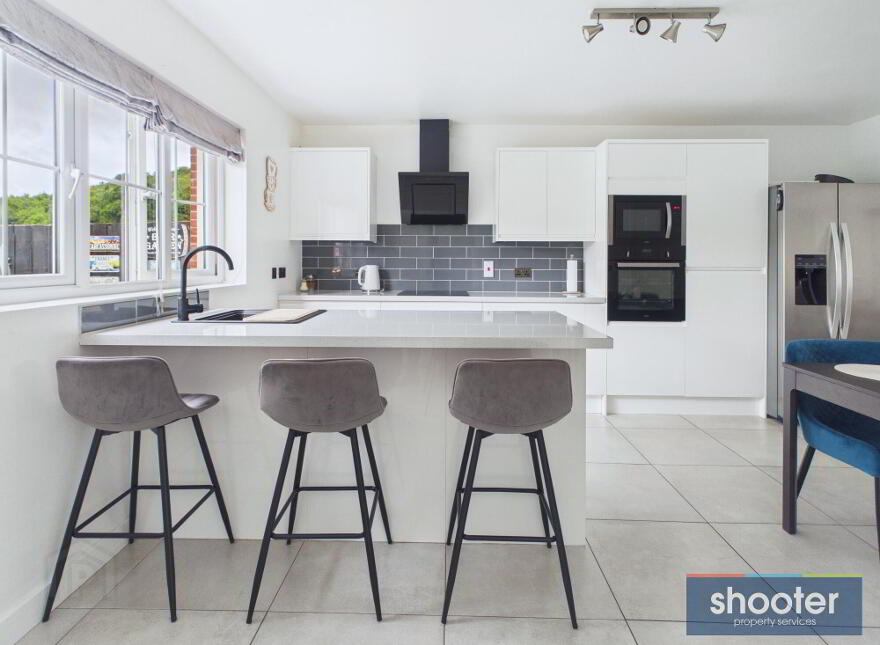 2 Ballyblaugh Meadows, Glen, Newry, BT34 1FE